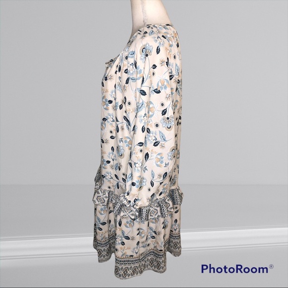 Saints and Hearts Dress - Picture 2 of 4